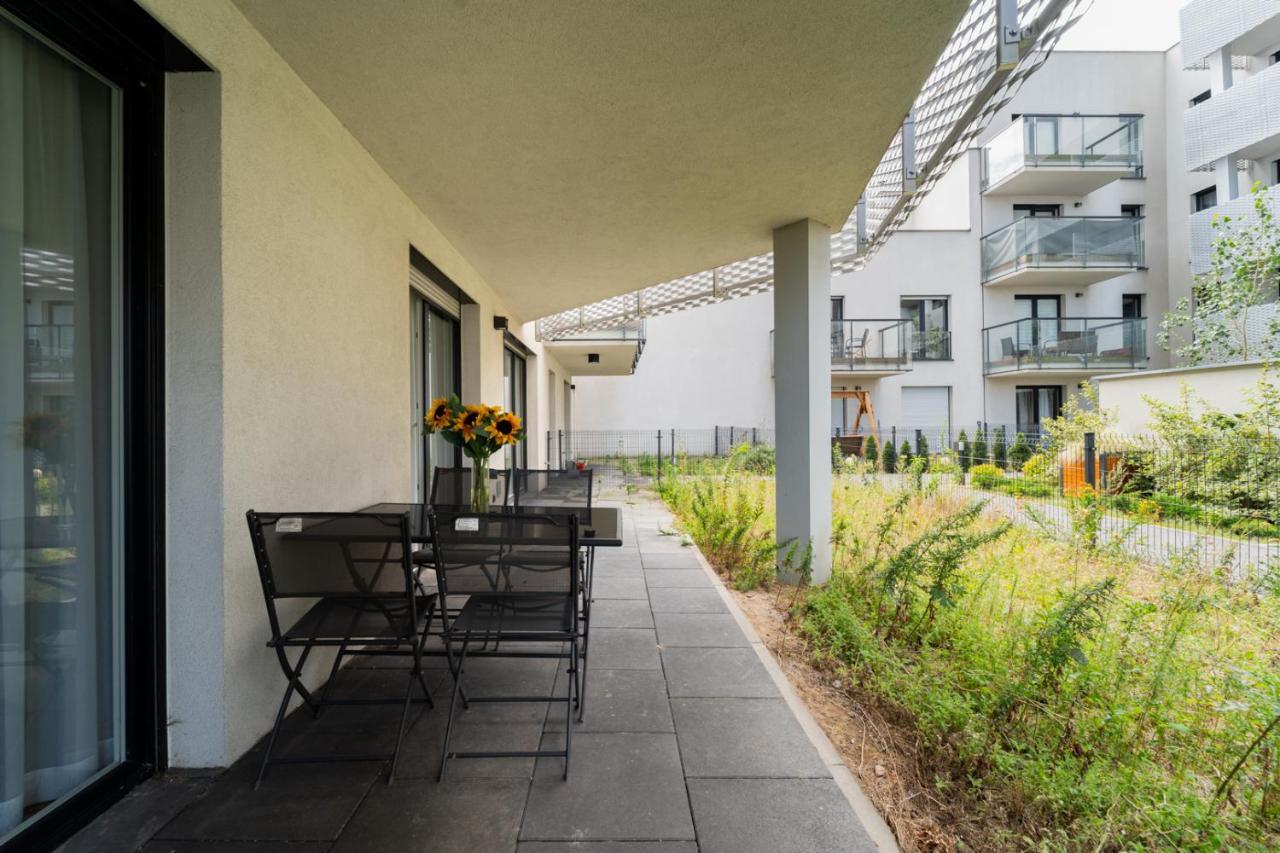 Big - Atal Towers - 3 - Private Parking Place * Wroclaw